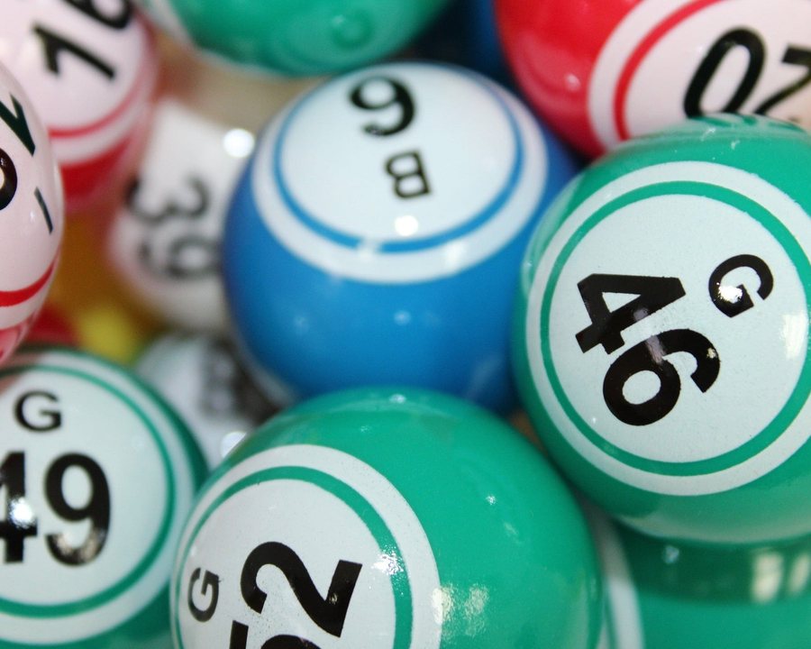 Lottery on Royal X in Pakistan