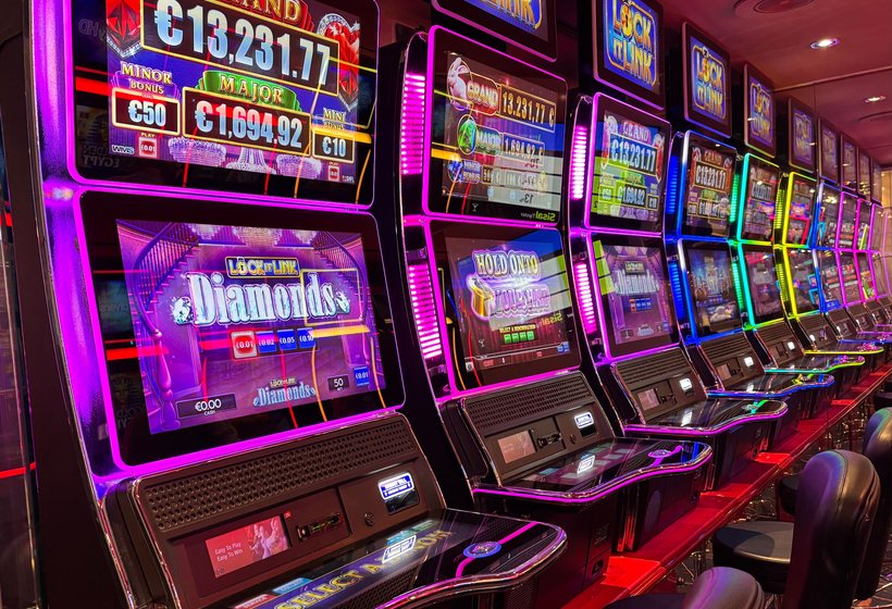 Slot on Royal X — Royal X Slot Games: The Best Online Gaming Experience in Pakistan